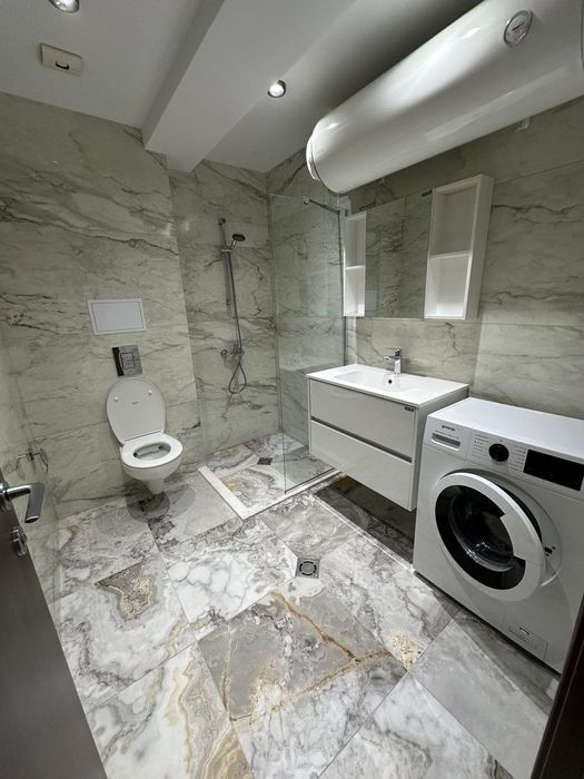 Дава се под наем Двустаен апартамент в Пловдив, Кючук Париж - 100 кв.м за 498.27 € - Снимка #5