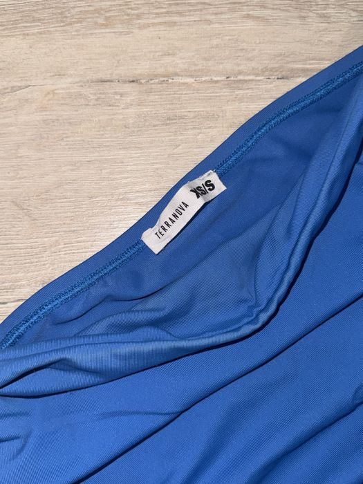 Различни топове продавам ги по 7 евро