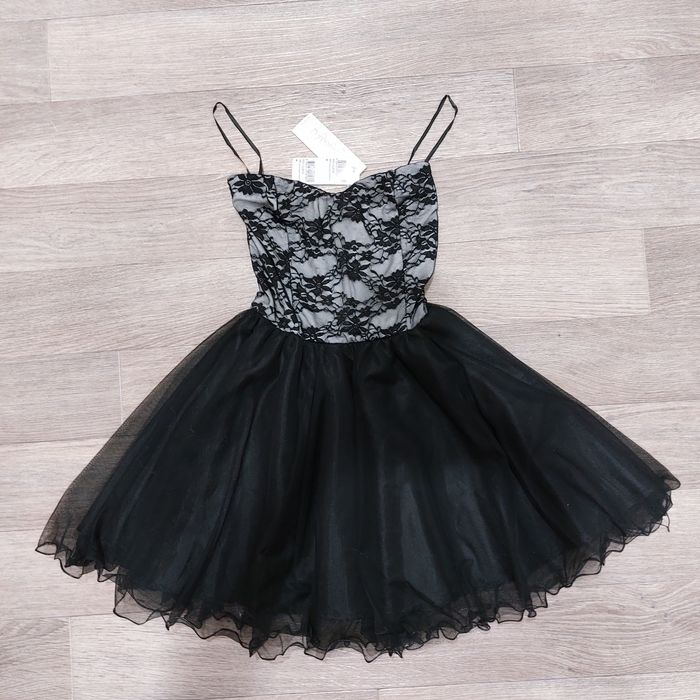 Продам платье женское