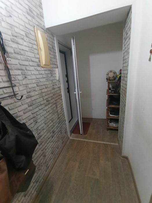 Продам двухкомнатную квартиру