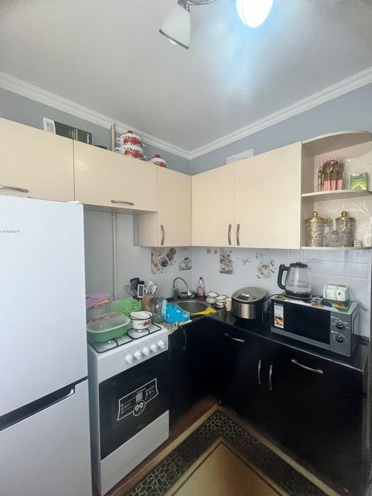 Кухный мебель ..