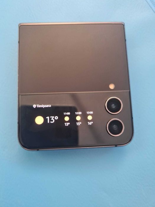 Galaxy Z Flip4 5G Graphite, 128 GB