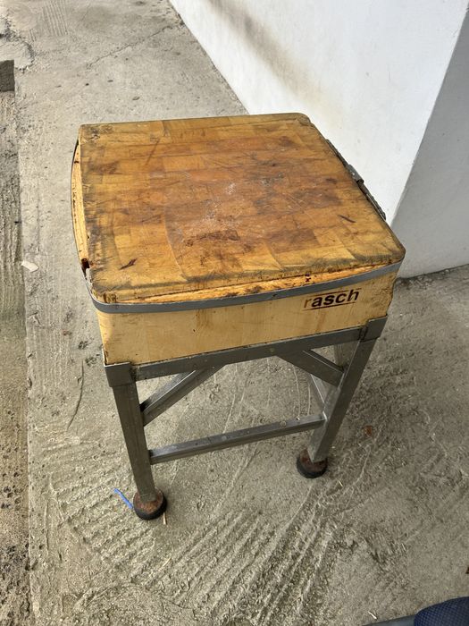 Ustensile si mobilier macelarie