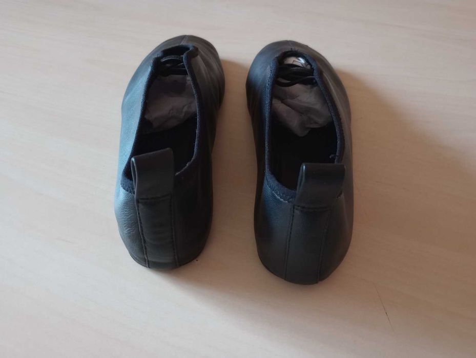 Нови балеринки Massimo Dutti