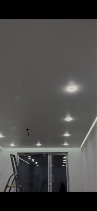 Натяжные потолки