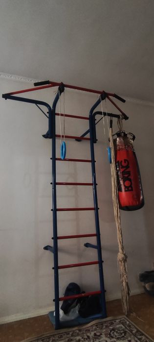Продам шведскую стенку
