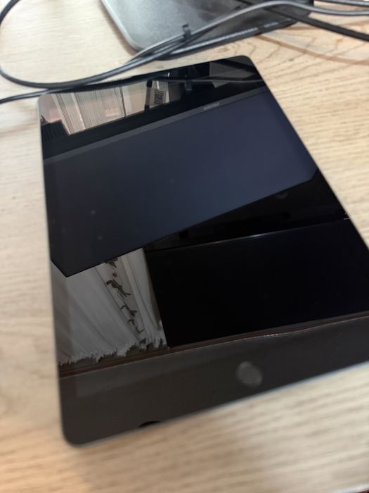 Apple iPad 10,2 inch (2020) – iPad generația a 8-a, Wi-Fi, 32 GB, Space Gray