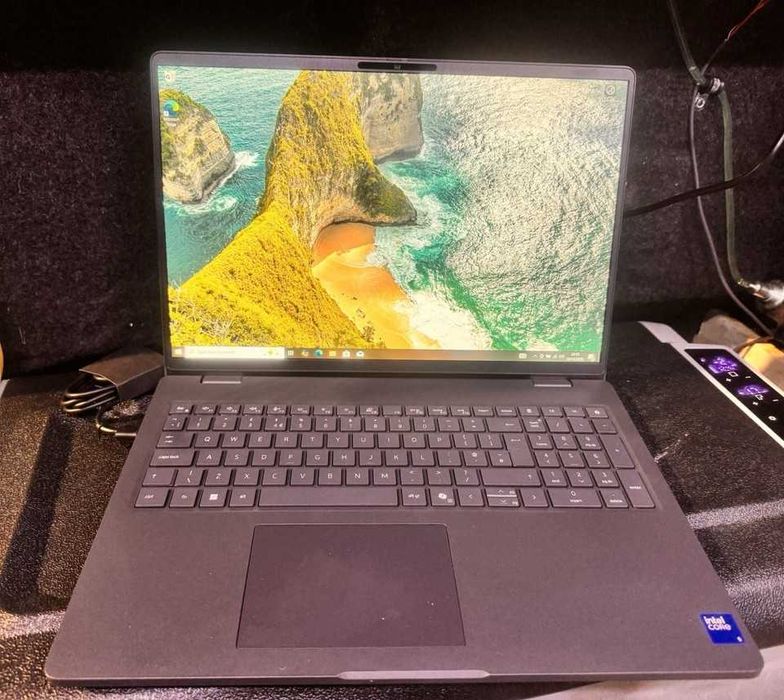 Dell Pro 16/Intel Core 5 120U/16GB RAM/512GB SSD/16' FHD+ IPS гаранция