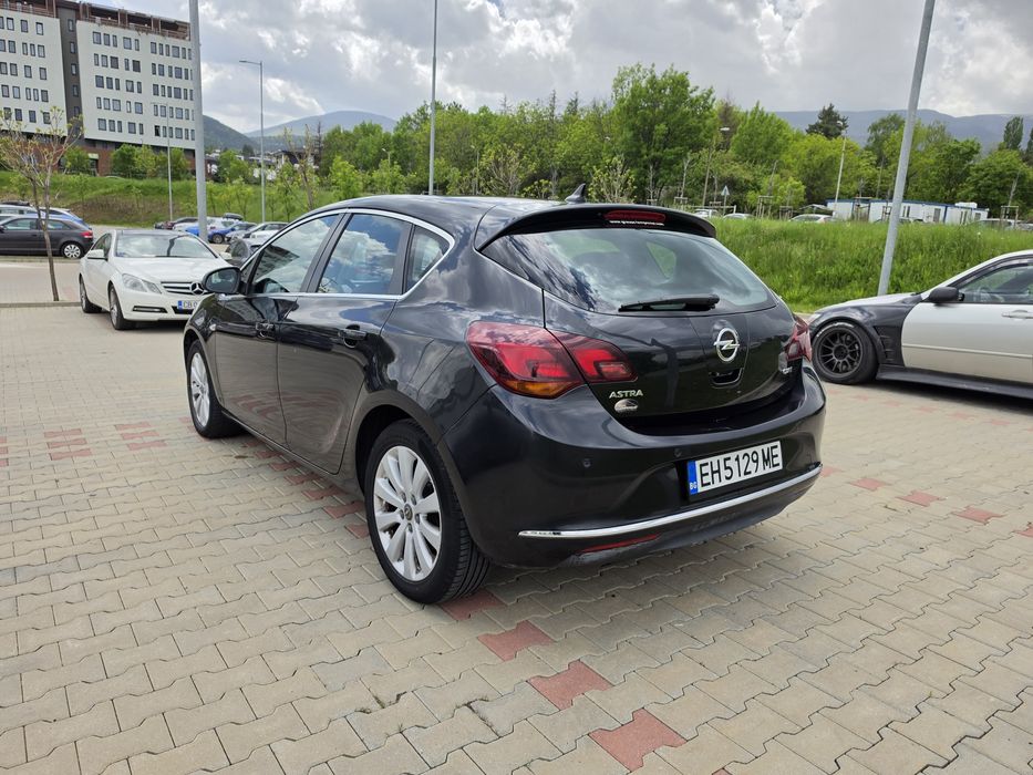 Opel Astra 1.7cdti 131hp