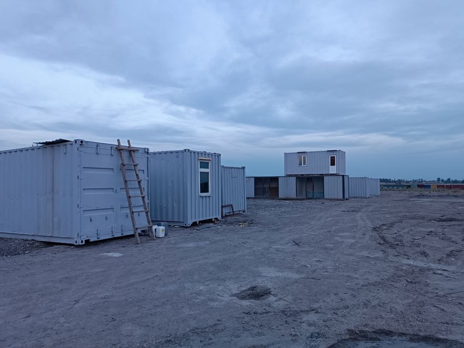 Контейнер домиклар сотилади кравати Билан