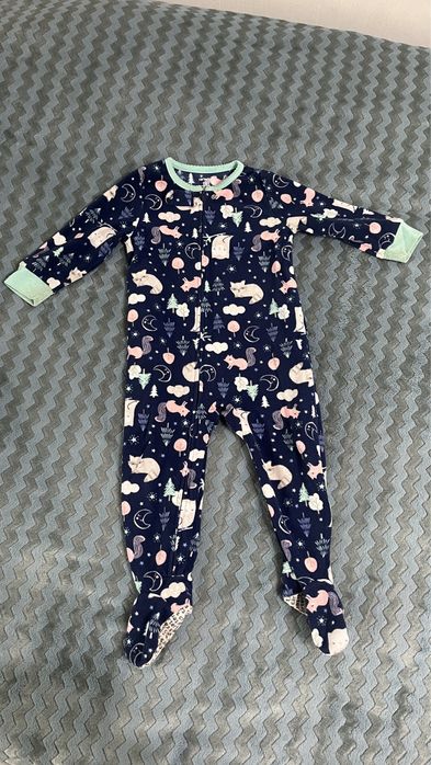 Отдам пакет вещей на год, полтора