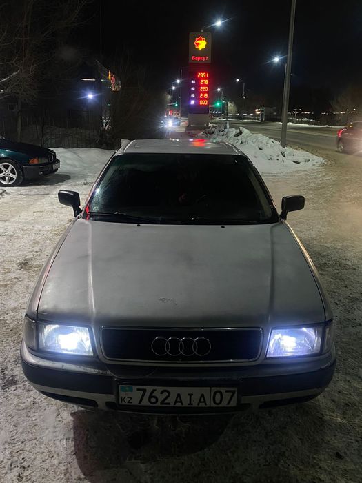 Продам Ауди Б4 1992 моно 2.0