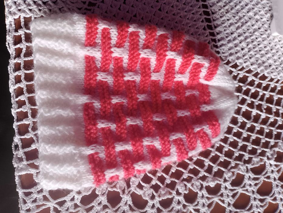 Caciuli handmade/tricotate