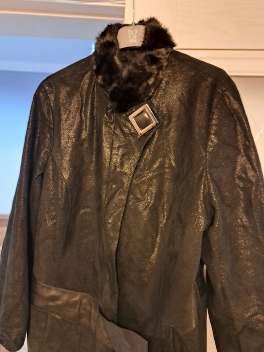 Продам натуральную куртку