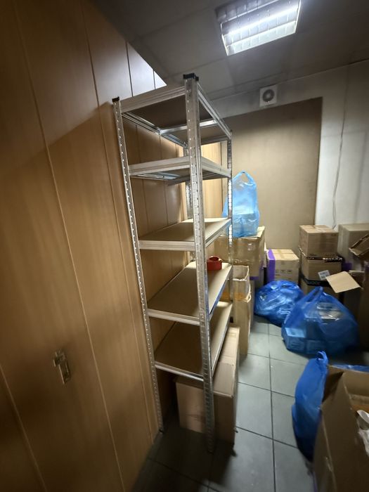 Стеллаж , полки для склада