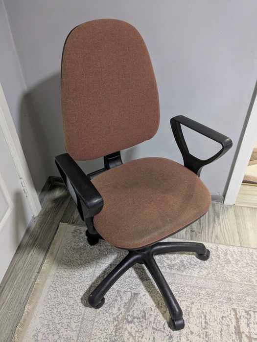 Кресло офисное компьютерное