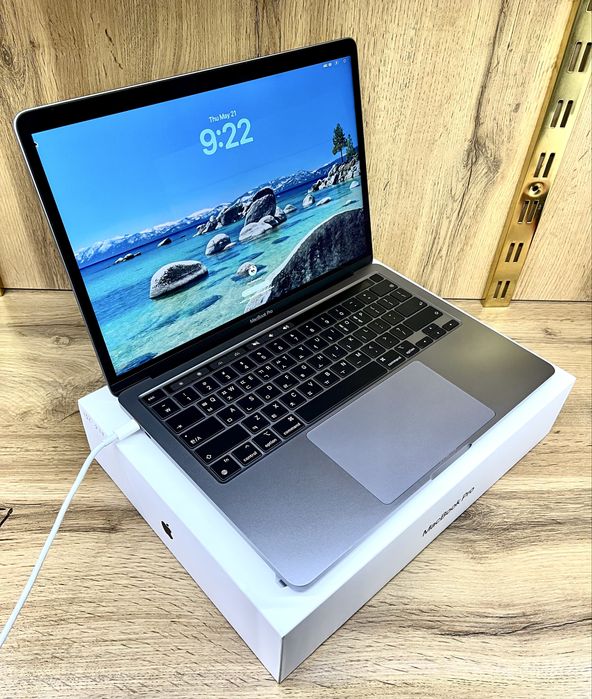 MacBook Pro M1  8/256