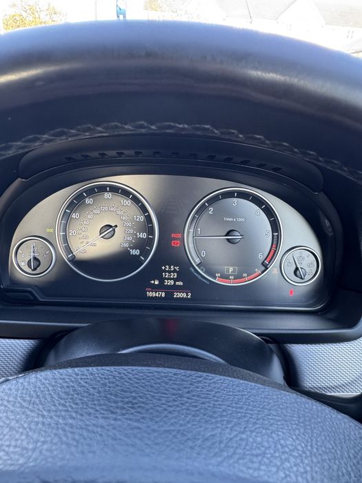 Vand sau schimb bmw 520d f10