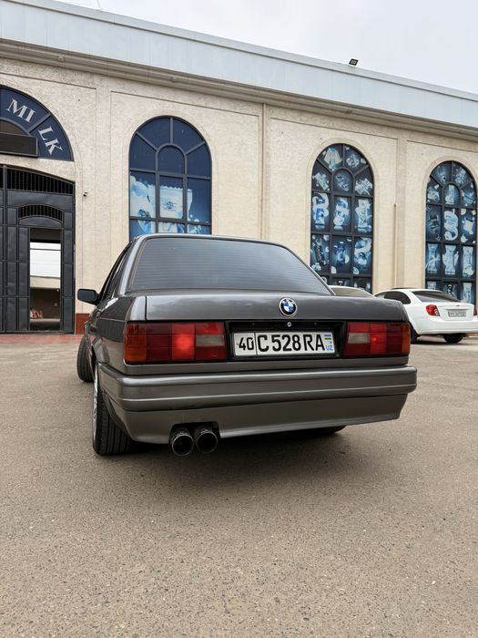 Продам BMW E30 вп  m52b28ty