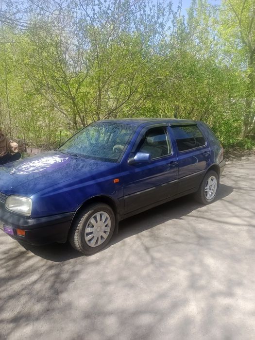 Продам автомобиль срочно