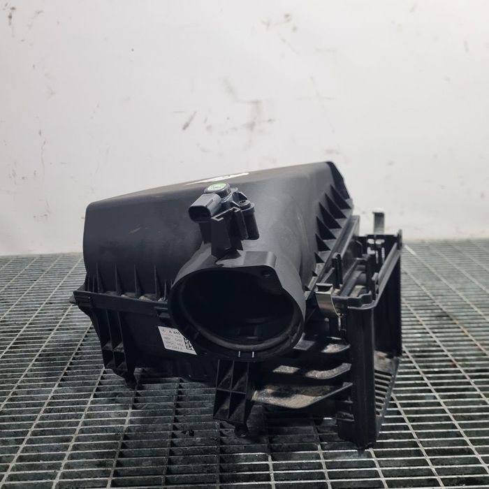 Carcasa filtru aer Mercedes GLA ( X156 ) 2.2 CDI 2013 - 2017 (1470) A6450900001