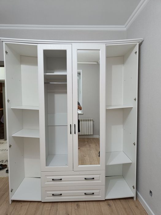 Продам шкаф и комод