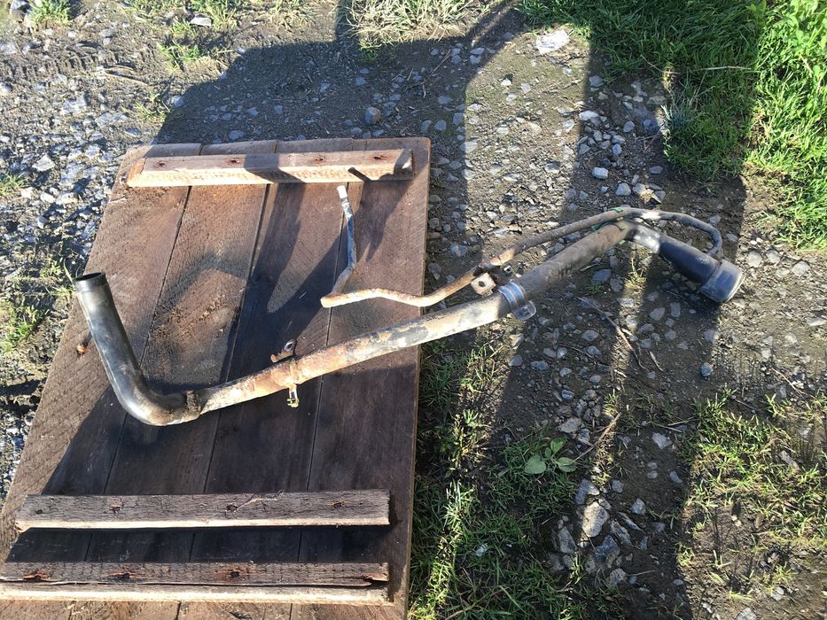 Горловина Тойота Королла 120