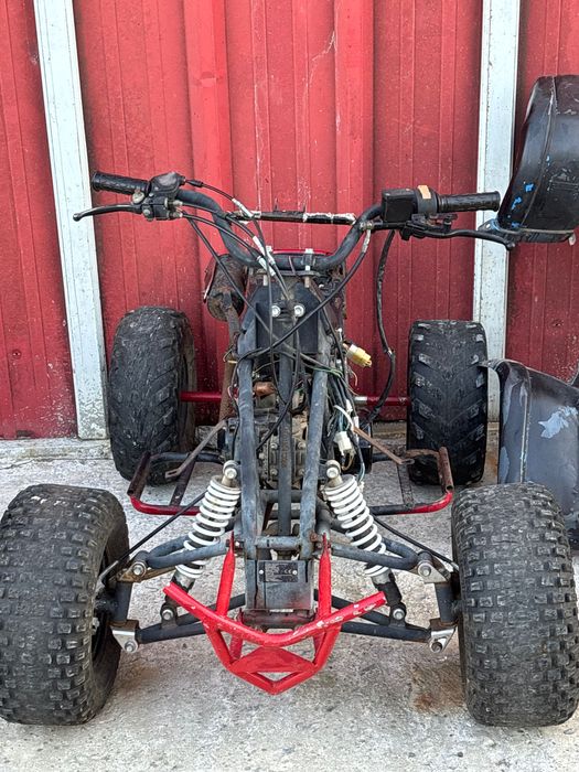 Китайско атв на части или цяло с счупен двигател!!!