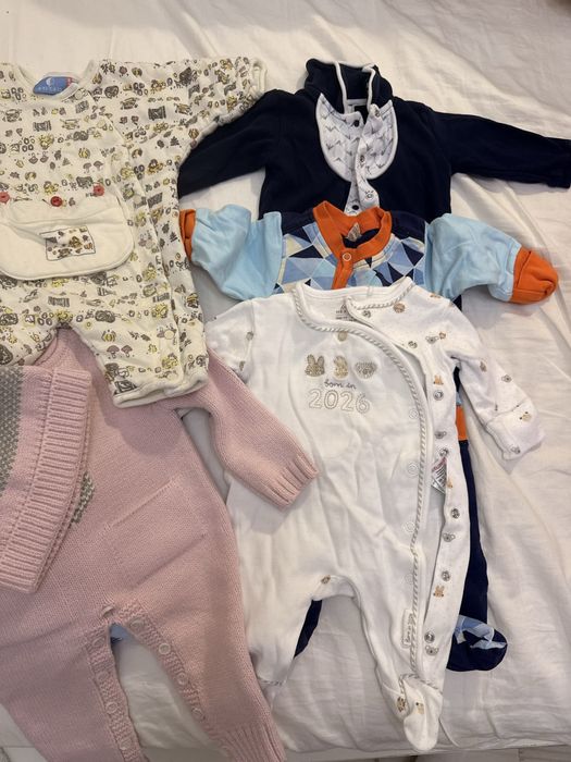 Продаём детские вещи для млаленцев