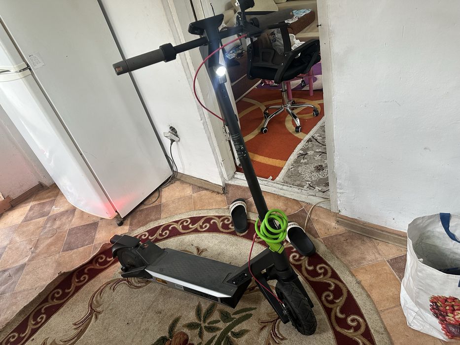 trotineta navee vând sau schimb