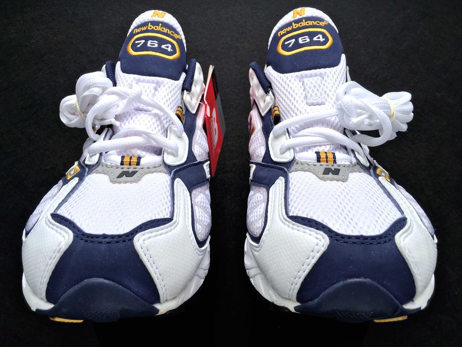 VINTAGE 2001 Made in U.S.A. New Balance® 764 Runners — 10 2E (28.0)
