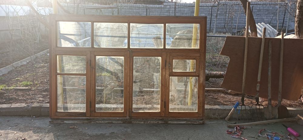 Рама дерево со стеклами218х144-2штуки