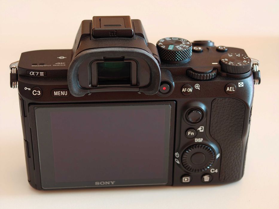 Sony A7III - ca nou