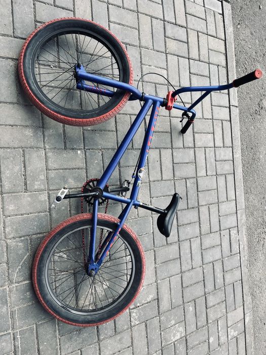 Бмх tech team mack 2020 в красном цвете