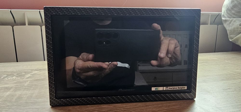 Продавам Pioneer SPH-DA250DAB