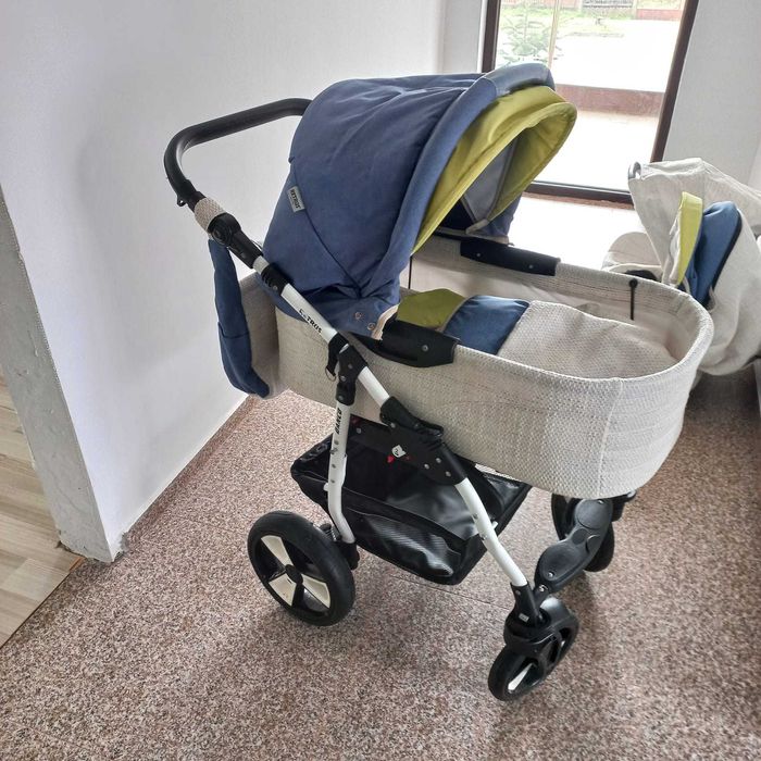 Carucior bebe , masa scaun auto premergator.