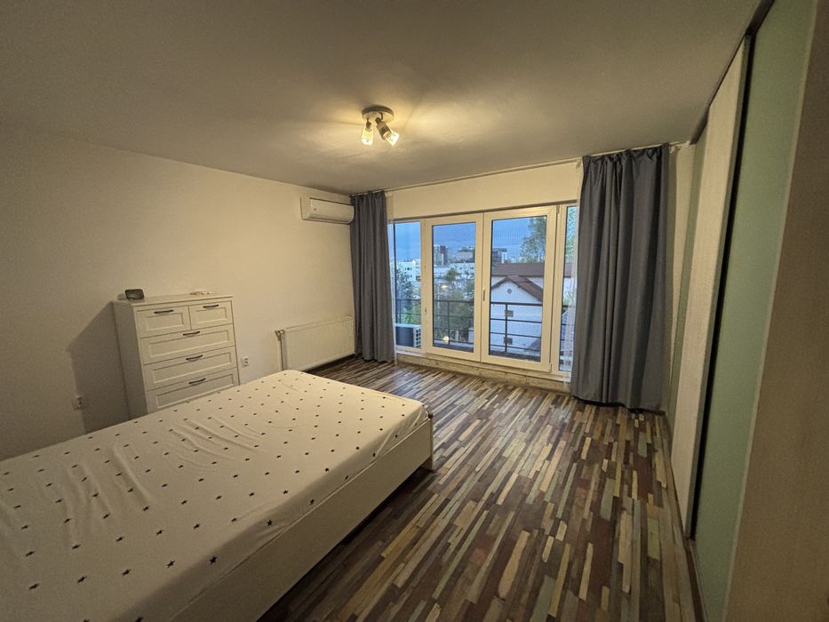 Ap. 3 camere, 84 mp + loc de parcare privat, bloc nou