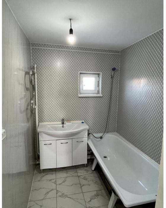 Продаётся большой дом на центральной улице