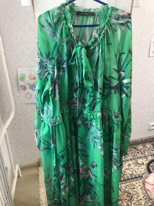 Жасыл түстіткөйлек