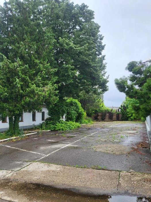 inchiriez / vand spatii comerciale/industriale - zona centrala Ploiesti