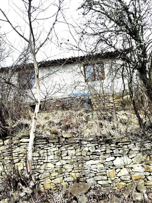 Къща 47м2, двор 1500м2, 17000лв, с.Каломен, обл. Габрово