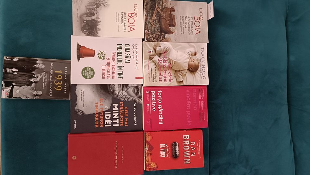 Vând diferite carti