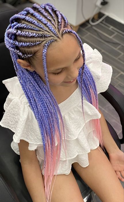 Codițe afro, împletituri moderne – stil unic pentru toate vârstele!