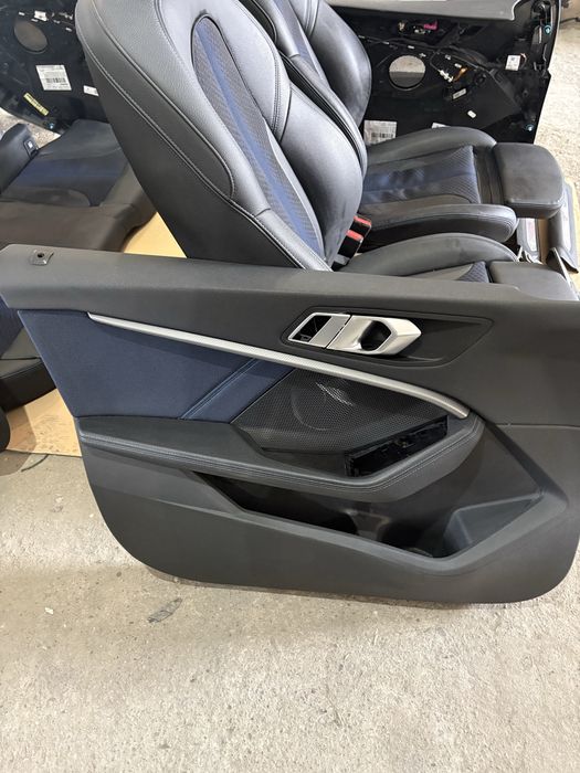 Салон BMW F40 M.