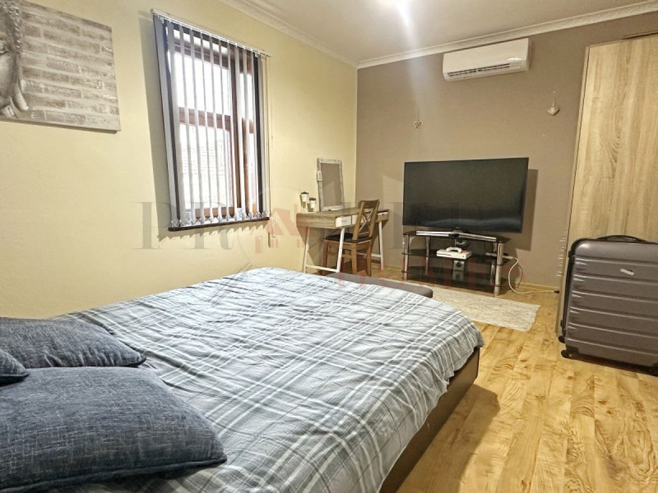 Продажба Къща гр. Павликени - с. Горна Липница 120m² и двор 2000m²