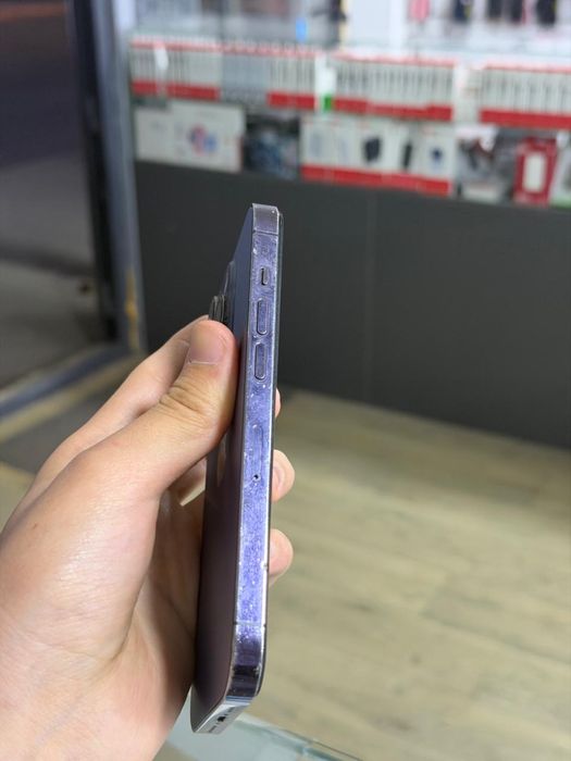 Айфон 14 про.