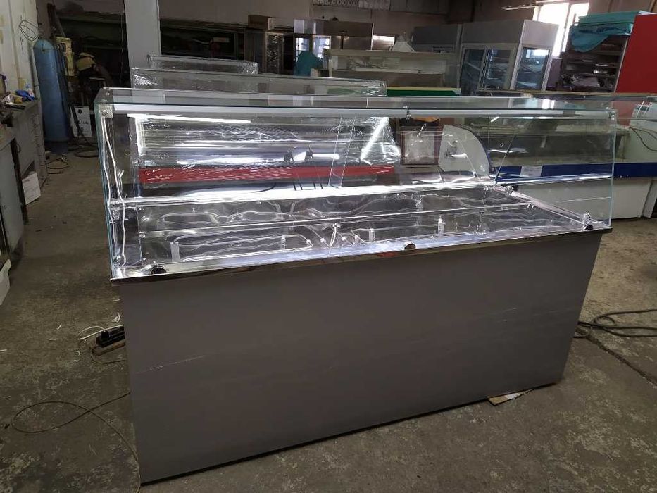 Производство и продажба на кулинарни студени и топли щанд витрини