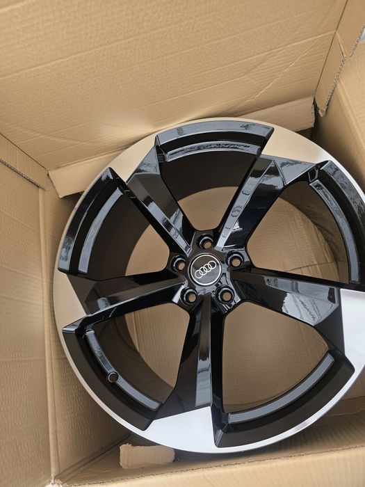 Jante de aliaj pentru  Audi pe 20  design Rotor