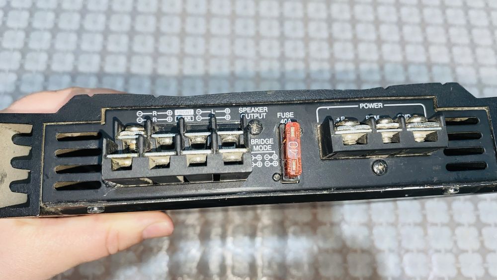 Усилитель JVC KS-AX3104