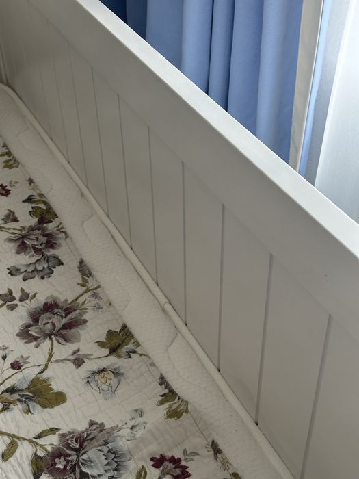 Продам кровать икеа